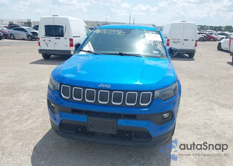 2022 Jeep Compass Latitude из США, поврежденный, VIN 3C4NJCBB0NT137193